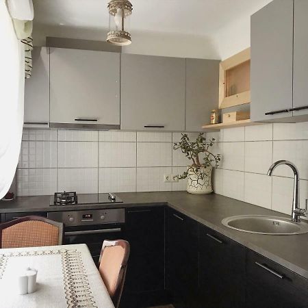 P Stradina Street 17 Apartment Ventspils Exterior photo